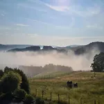 Apartmán Modernes Mit Parkplatz In Der Eifel *
