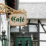 Apartmán Modernes Mit Parkplatz In Der Eifel *