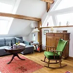 Apartmán Modernes Mit Parkplatz In Der Eifel *