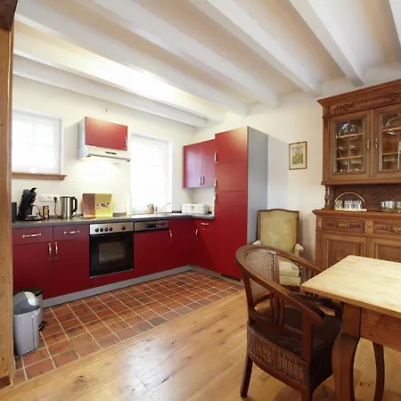 아파트 Modernes Apartment Mit Parkplatz In Der Eifel