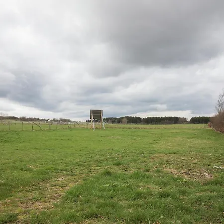 아파트 Modernes Apartment Mit Parkplatz In Der Eifel 슈라이덴