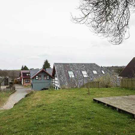 Modernes Apartment Mit Parkplatz In Der Eifel 슈라이덴