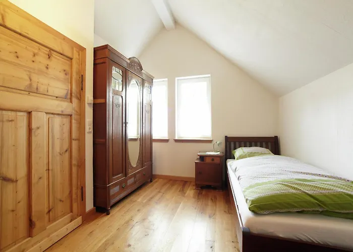 Modernes Apartment Mit Parkplatz In Der Eifel Шляйден