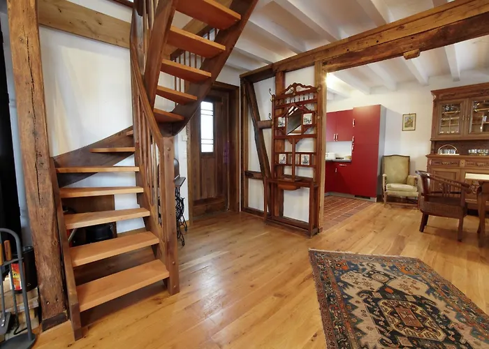 Modernes Apartment Mit Parkplatz In Der Eifel * Шляйден