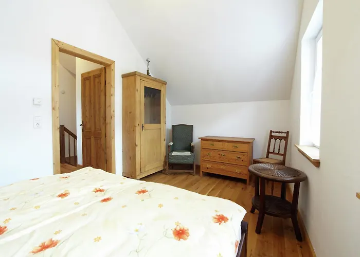 Modernes Apartment Mit Parkplatz In Der Eifel