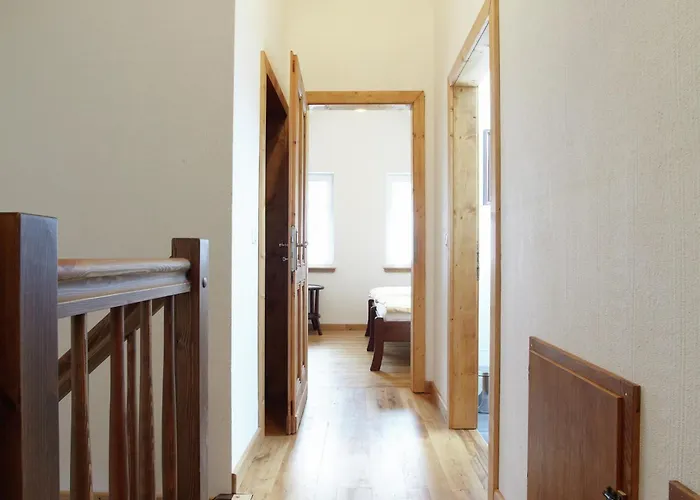 Modernes Apartment Mit Parkplatz In Der Eifel * Шляйден